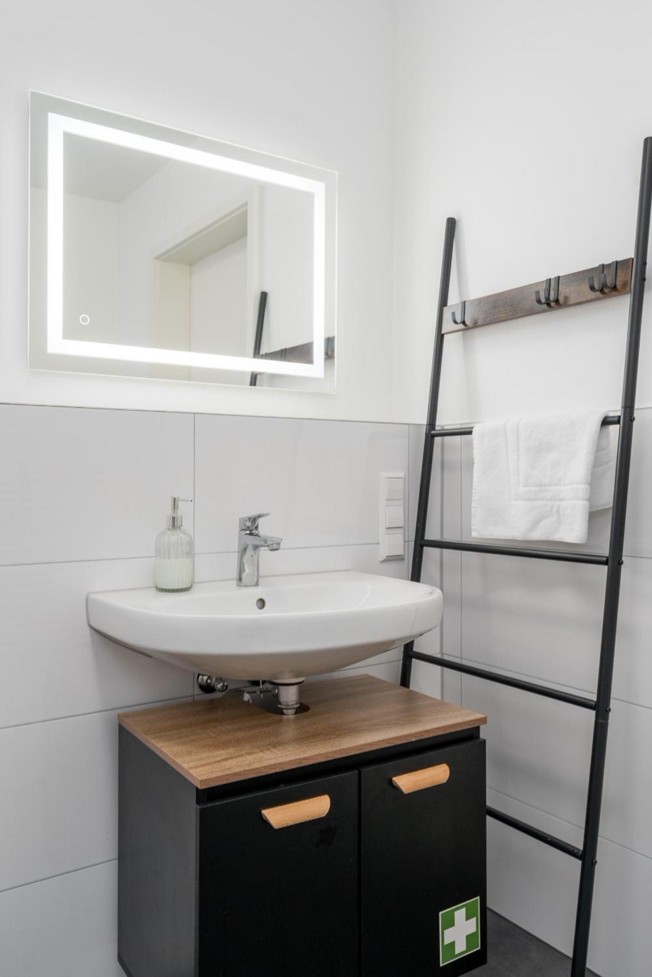 Liberty Home Platinum - Apartments Hannover Buitenkant foto